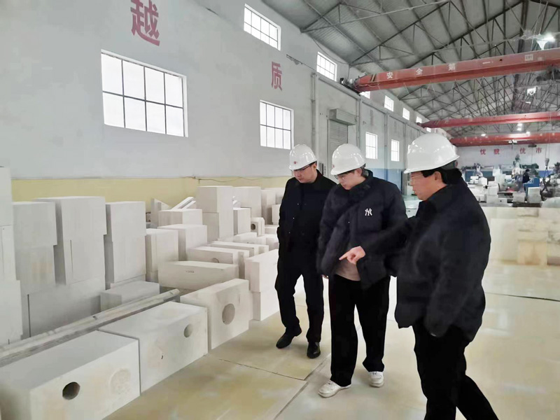 湘潭和鑫盛新材料客户莅临参观工厂与指导工作